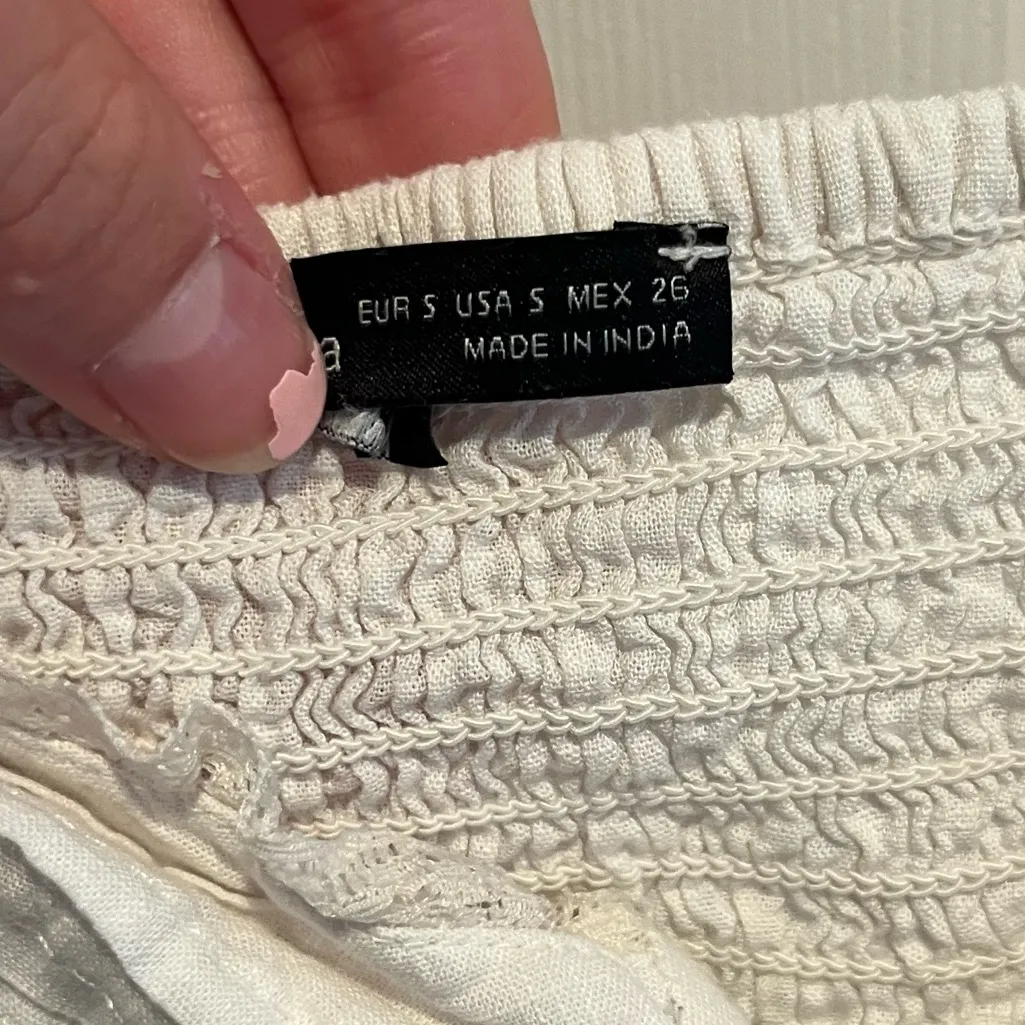 Bershka Cream Ruched Crop Top - Image 4