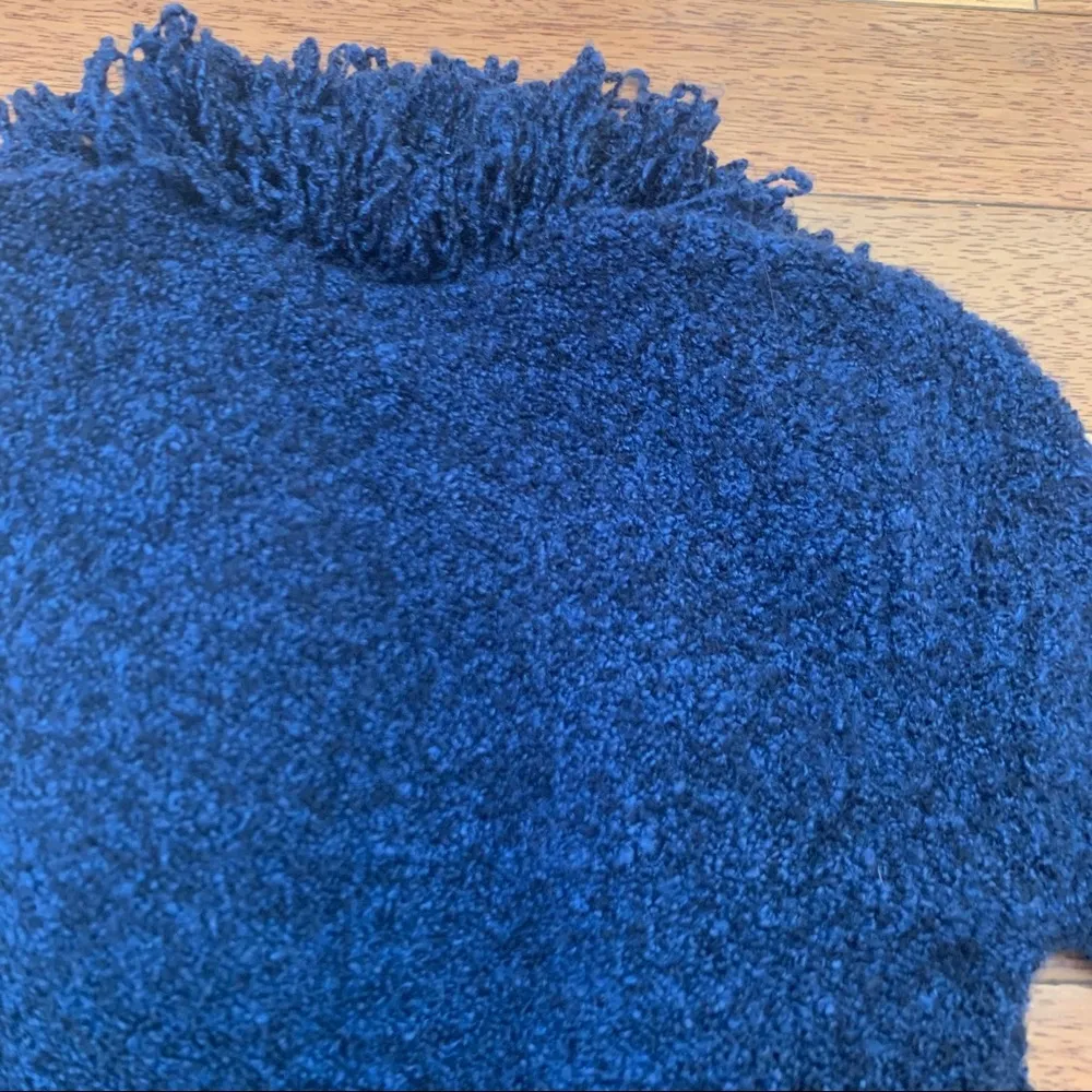 Knee Length Shrug Frayed Sweater Blue Small - Image 7