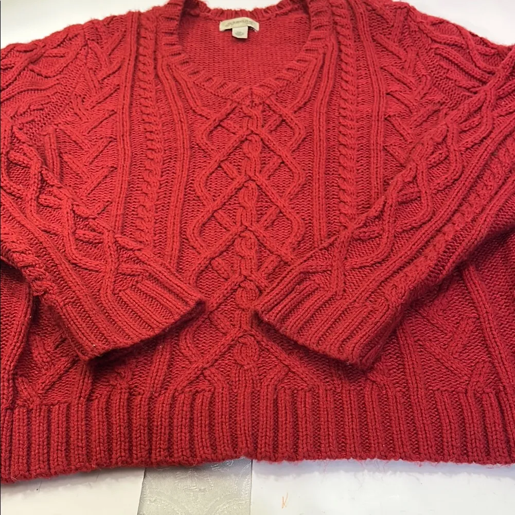 Red Cable Knit Sweater - Image 15