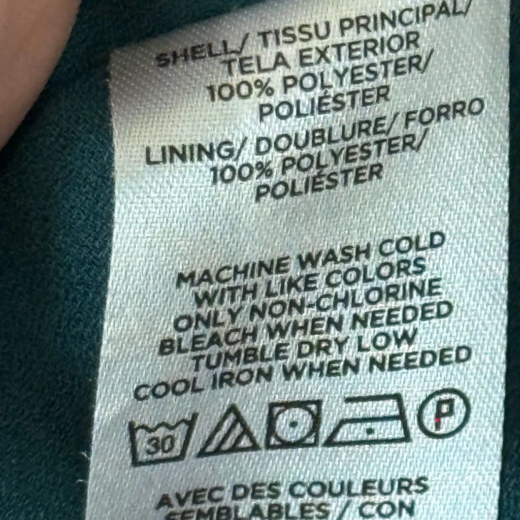 Ann Taylor Loft Tapestry Ruffle Split Neck with embroidery - Image 8