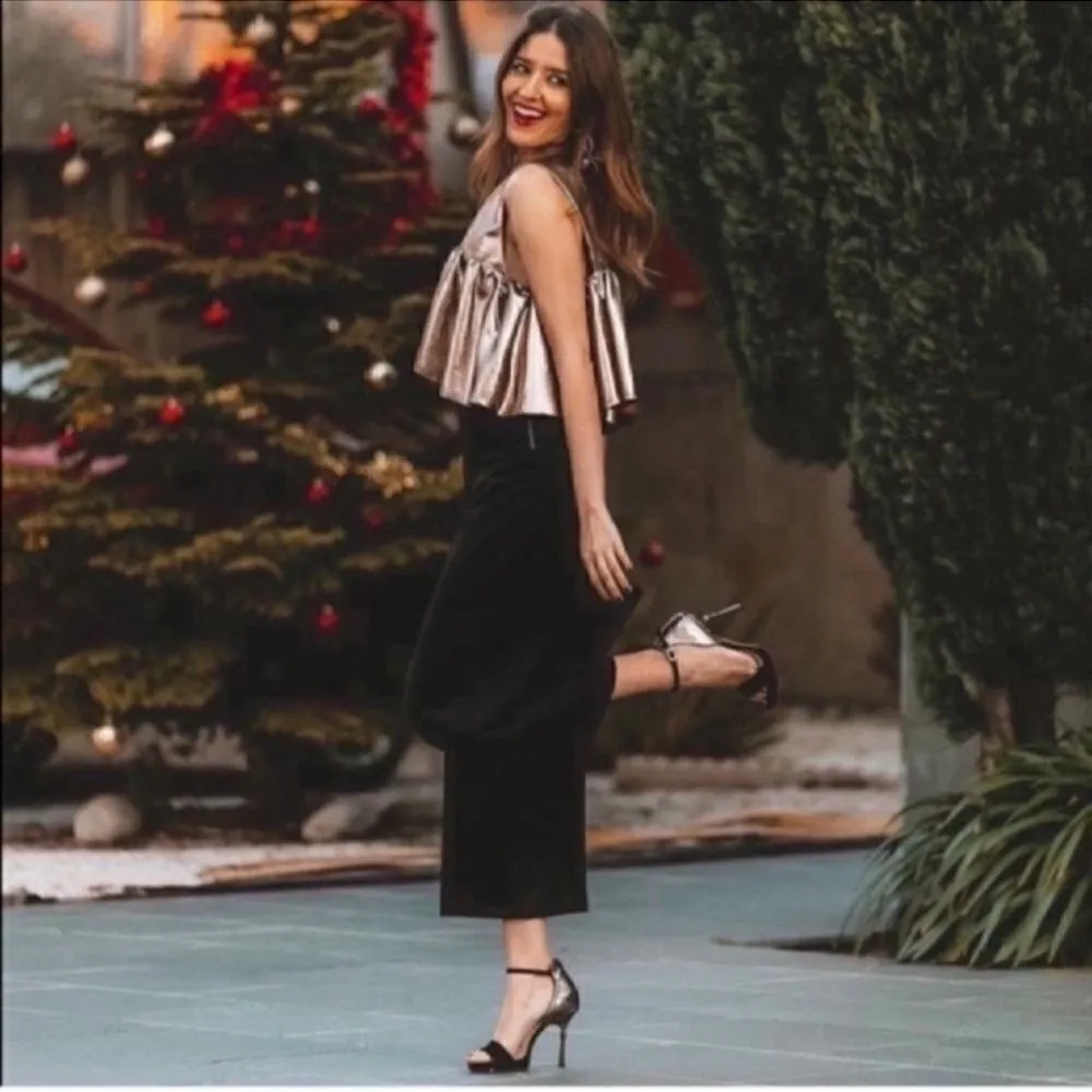 Zara Gold Crop Top(Size Medium) - Image 5