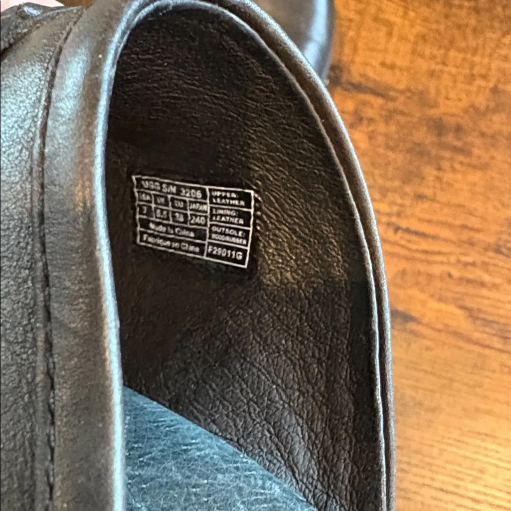 UGG Kaylee Shoes Women 7 Black Leather Heeled Clogs Wooden Platform Braided Mule - Image 7