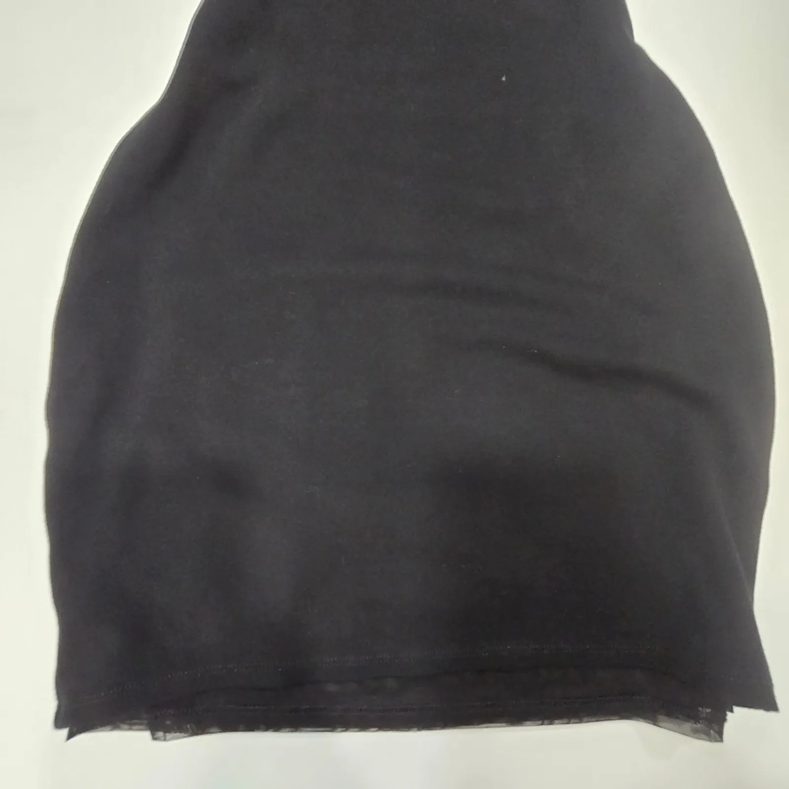 h:ours Backless Mini Dress in Black Small - Image 4