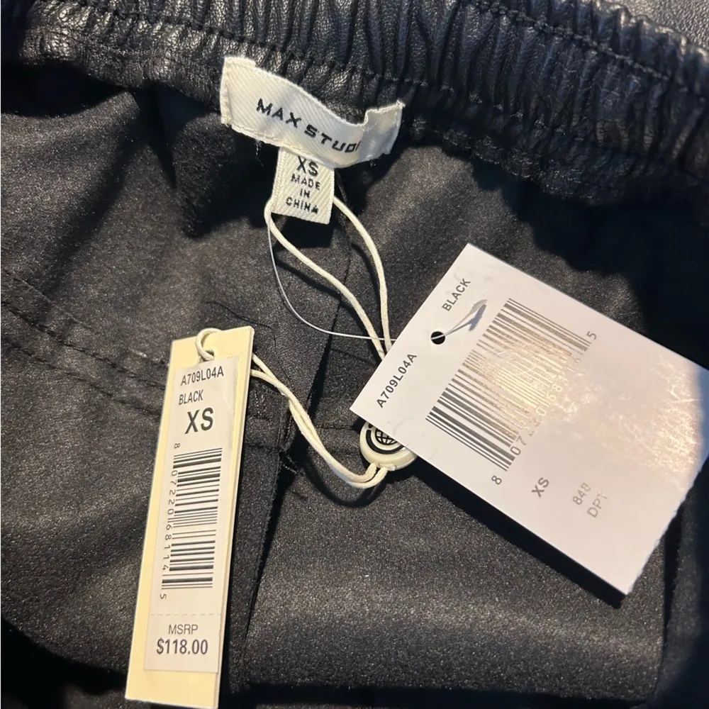 NWT Max Studio Black Faux Leather Drawstring Pants Size XS - Image 4