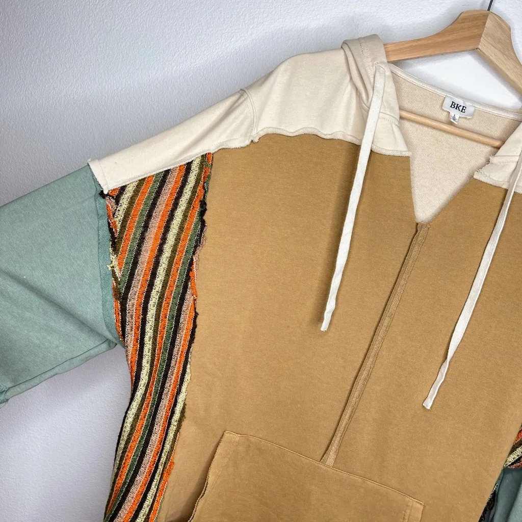 BKE Buckle Colorblock Patchwork Raw Edge Oversized Hoodie L - Image 6