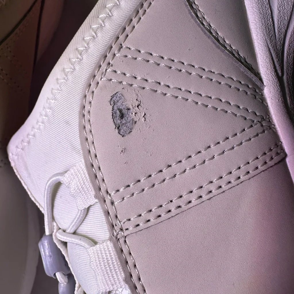 Vionic Women's Cream and White Mules - Image 9