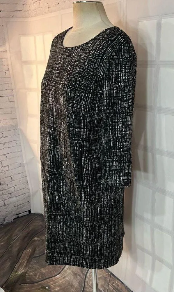 Talbots 3/4 Sleeves Black White Print Stretch Sheath Dress Size 12P - Image 3