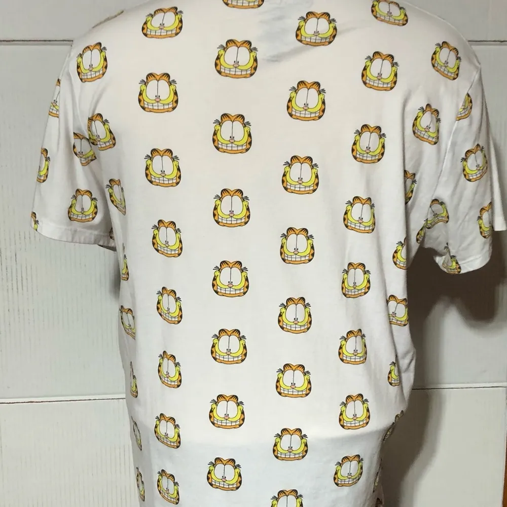 women’s 2XL GARFIELD T-shirt. - Image 4
