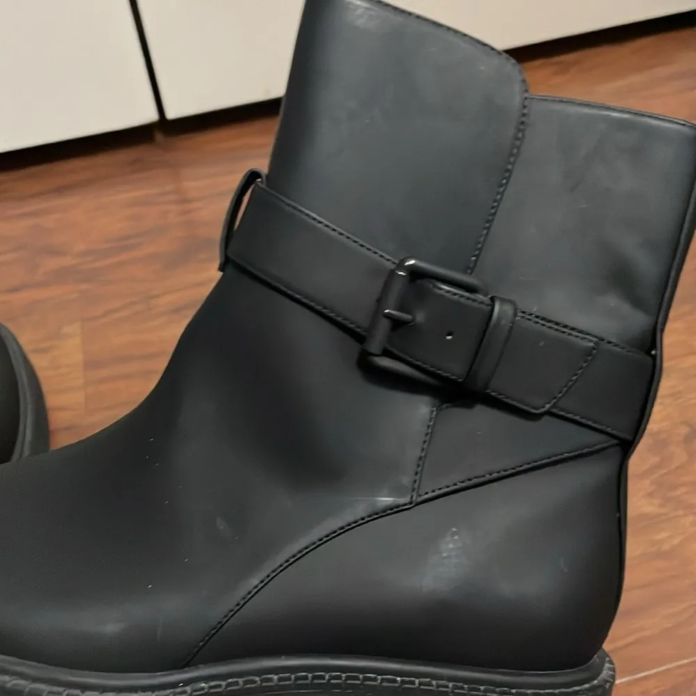 💖 Vince Black Kaelyn Waterproof Boot - Image 6