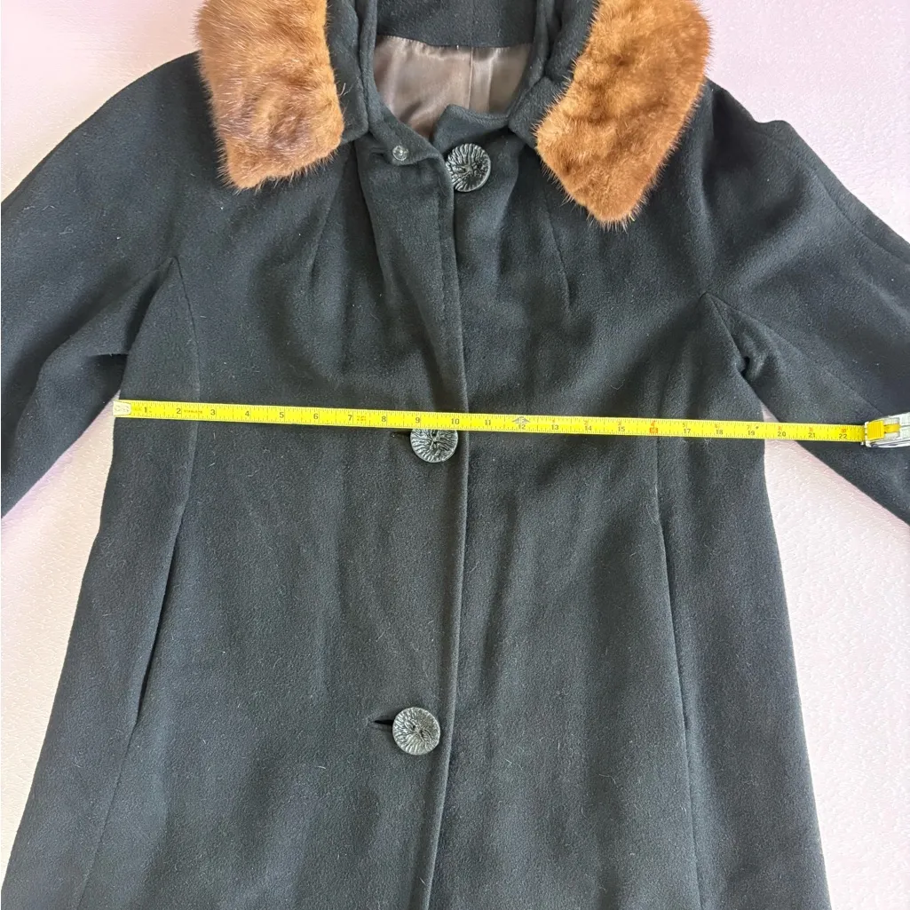 Women's Vintage 1950’s Black 100% Cashmere Coat, Mink Collar, Silk lining, Med - Image 7