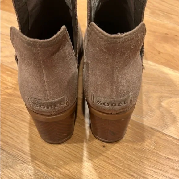 Sorel Tan cate cut out‎ Ankle Booties size 8 - Image 3
