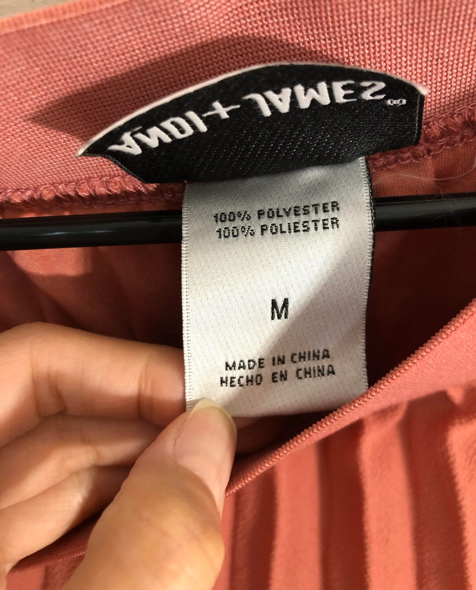 Pleated Skirt Size M - Image 8