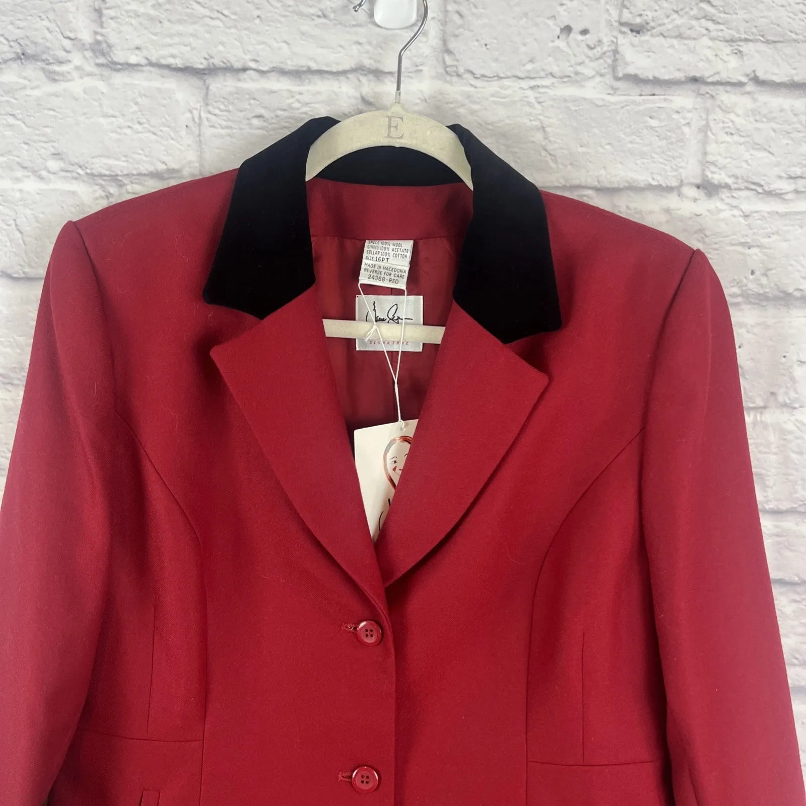 Jane Seymour Vintage NWT Rare Red Wool Equestrian Riding Blazer Size 16PT - Image 2