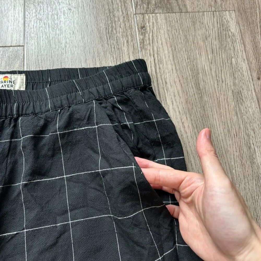 Marine Layer Women's Allison Tencel Pant in Black Windowpane Plaid Tulip Hem M - Image 5