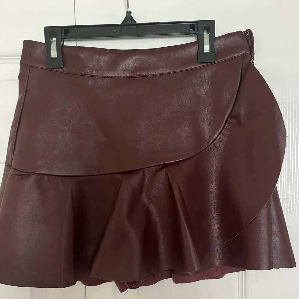 Lily Rain leather skirt - Image 2