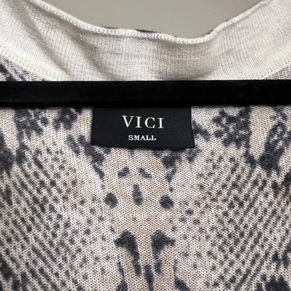 VICI Snake Print Open Front Lightweight Long-Line Cardigan | Size Small - Image 2