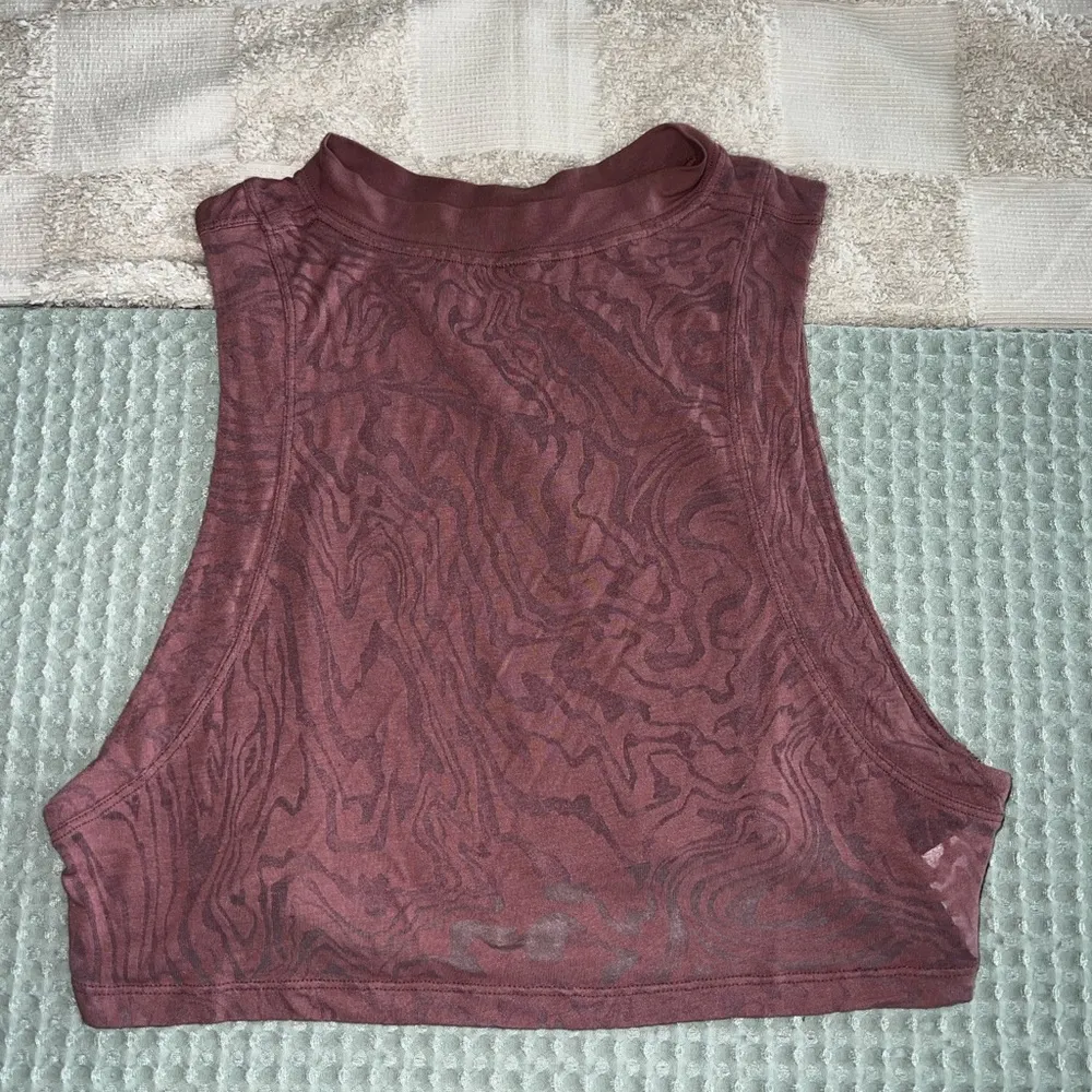 Lululemon All Yours Cropped Tank Veil Edition - Image 2