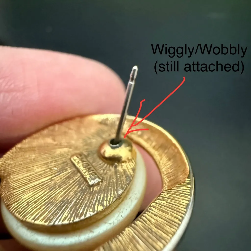 Vintage MONET Signed Gold-tone Faux Pearl Rhinestones Button Post Earrings 14.8g - Image 14