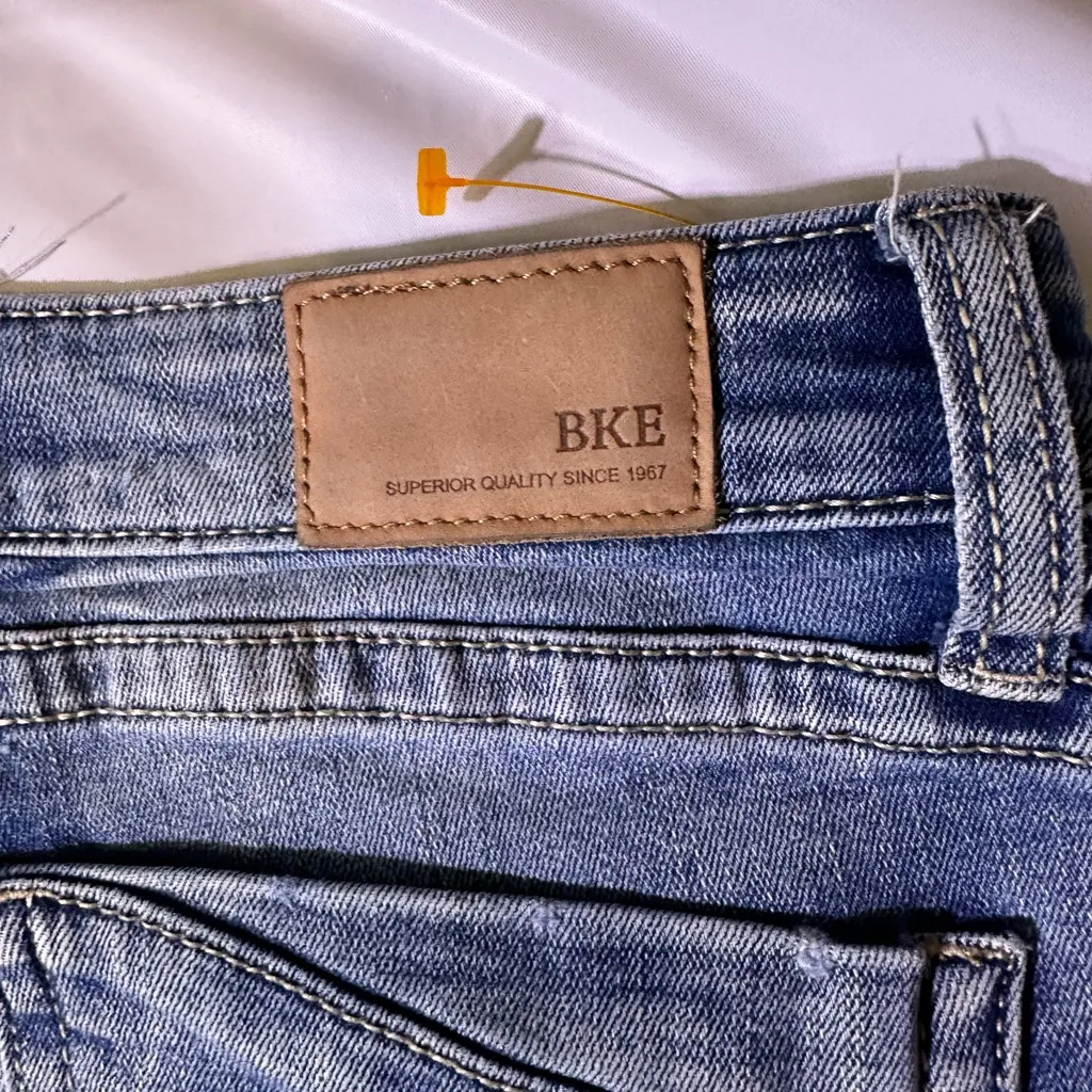 BKE Light Blue Women's Skinny Jeans - Image 9