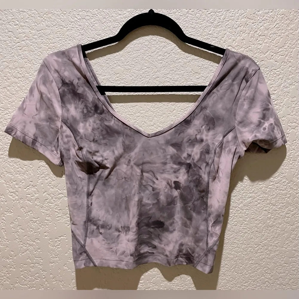 NWT Lululemon Align T-Shirt Diamond Dye Mink Berry Grey Size 6 - Image 5