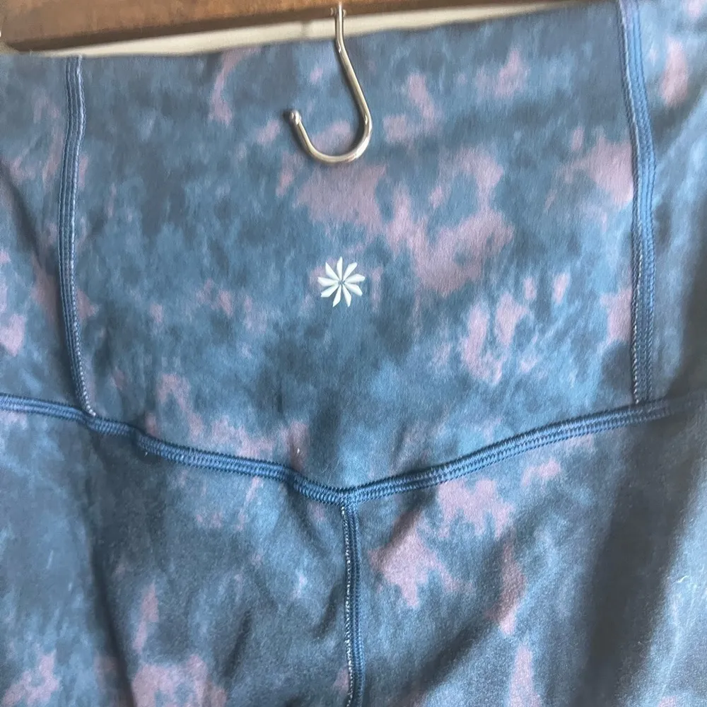 Athleta 7/8 elation leggings size small watercolor print - Image 8
