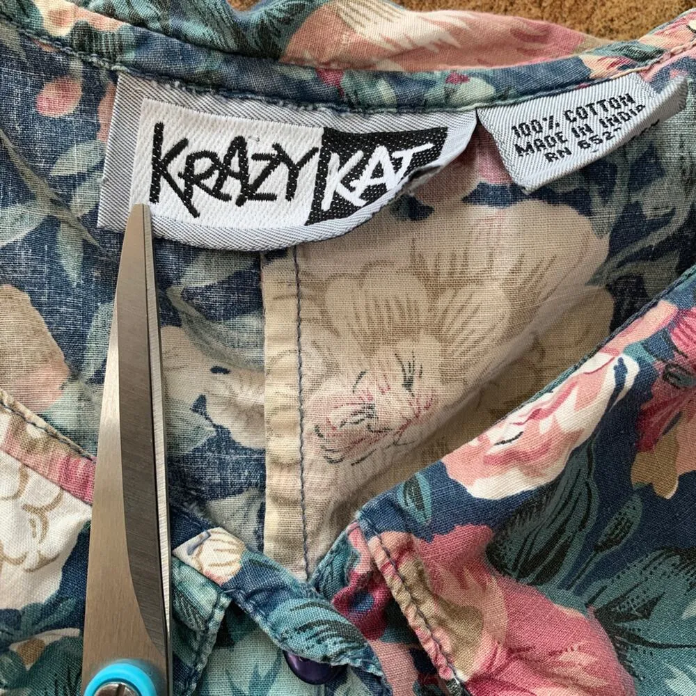 Vintage 90s Floral Button Up Shirt Blue Pink Green Peter Pan Collar Cottagecore - Image 10