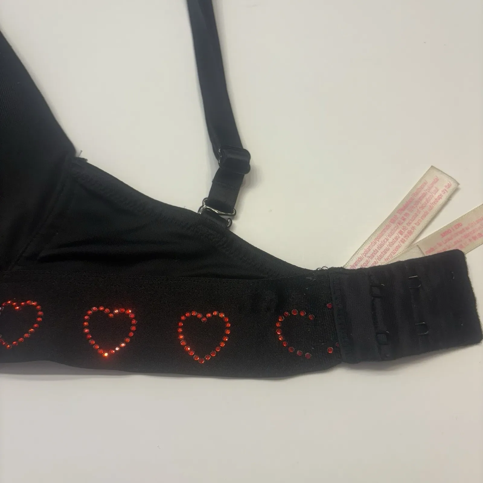 Victoria Secret PINK Wear Everywhere Wireless Push Bra 32DD Red Rhinestone Heart - Image 12