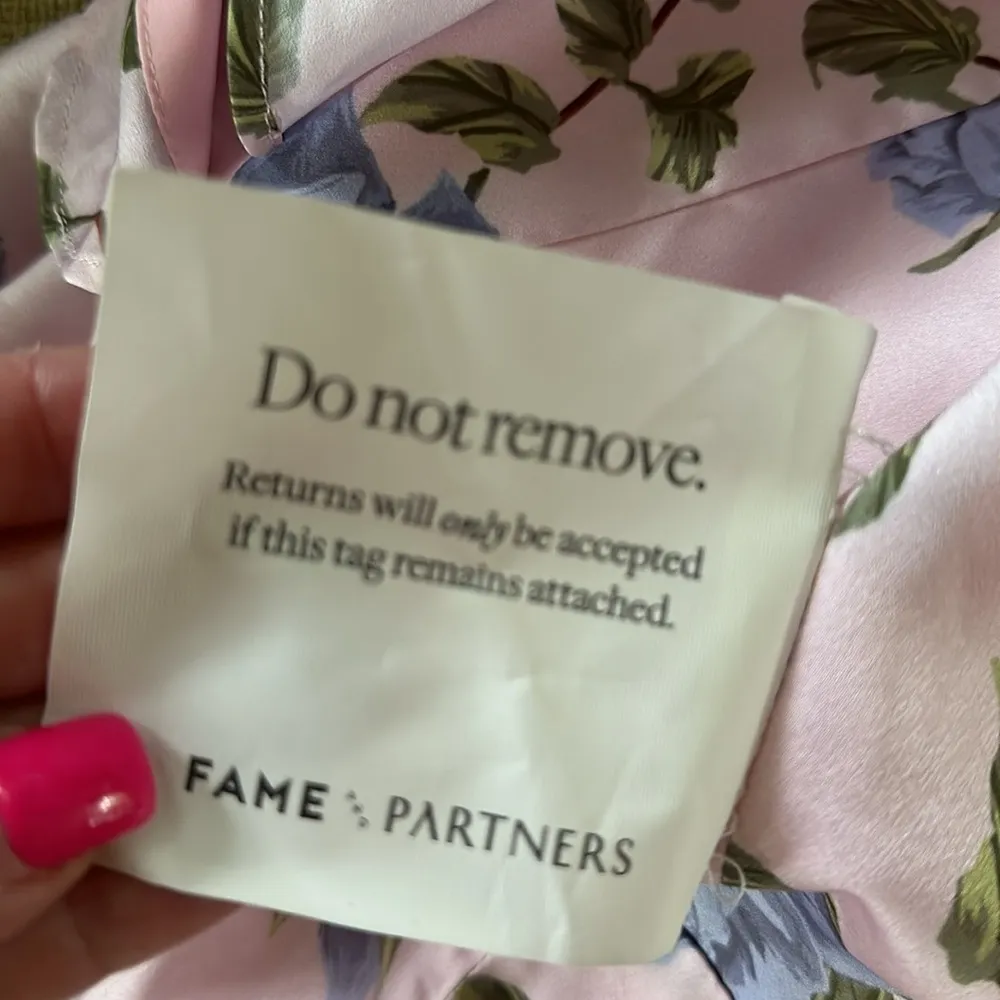 Fame & Partners size 8 fully lined high slit ruffle neck nwt $448 wrap style - Image 8