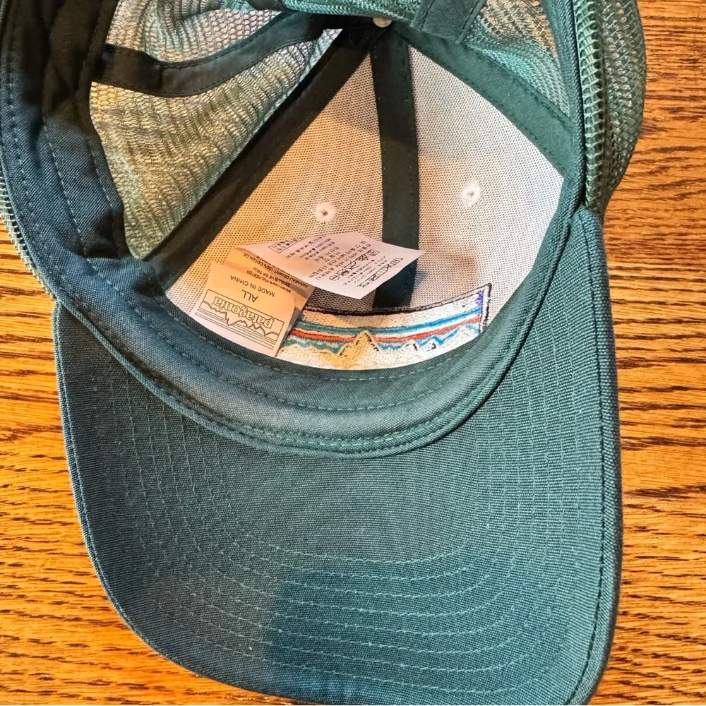 Patagonia White and Green P-6 LoPro Trucker Hat - Image 3