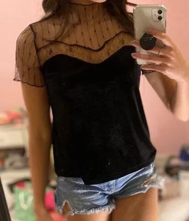 Velvet and Lace Top Black - Image 3