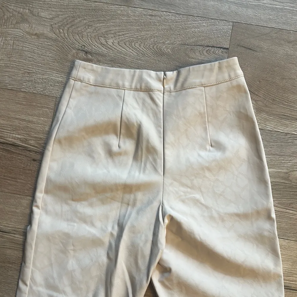 High-Waisted Faux Leather Pants Small - Image 3