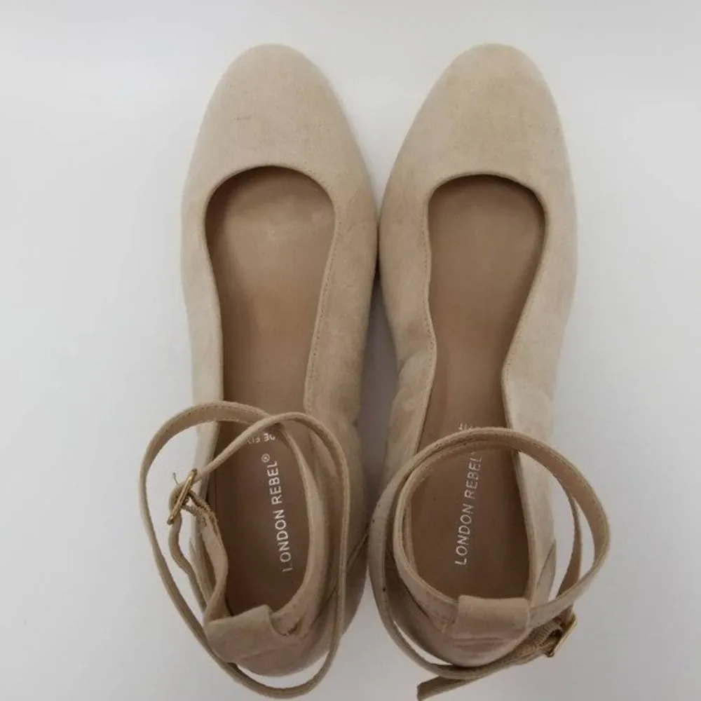 London Rebel Ankle Strap Womens Block Heels Shoes Beige Size EUR 39 - Image 7