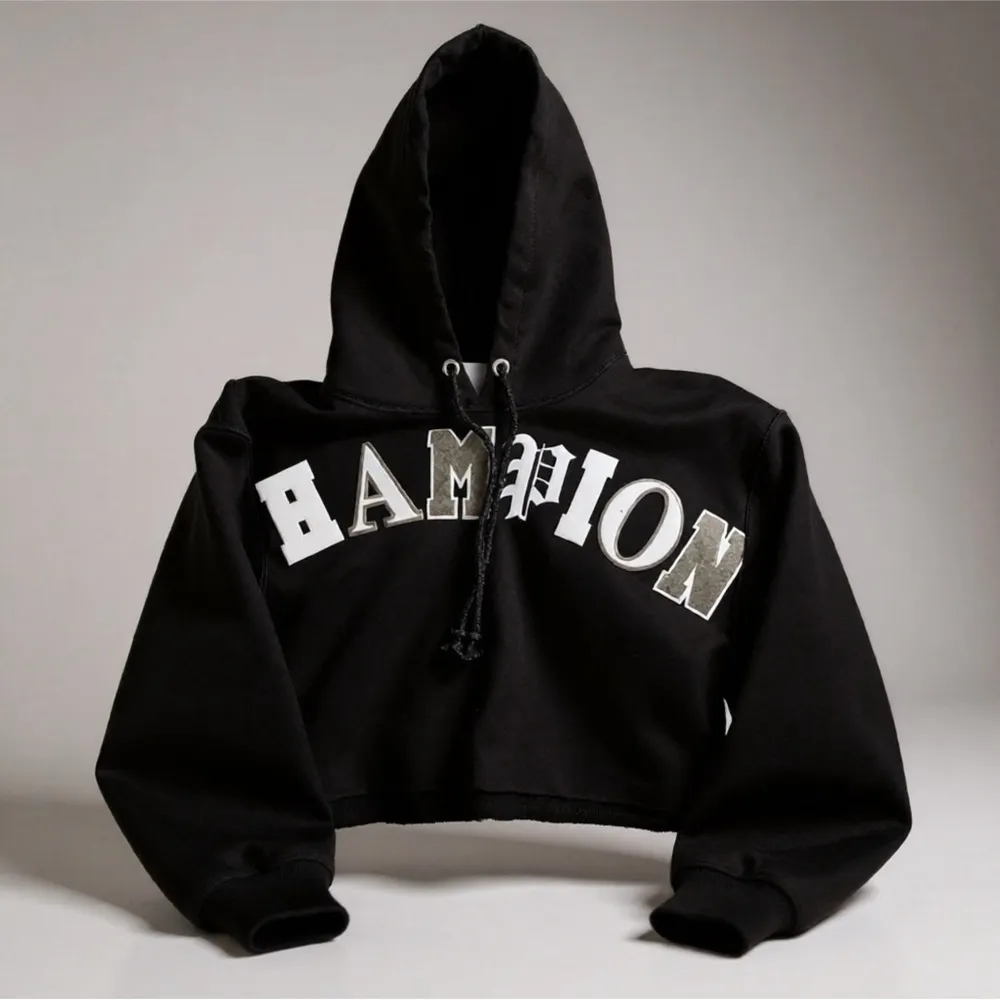 Women’s champion cropped hoodie - Image 3