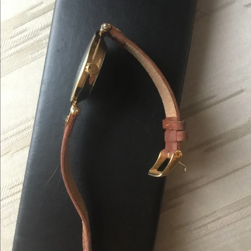 Ladies ANNE KLEIN watch 🌼🌼🌼 - Image 4