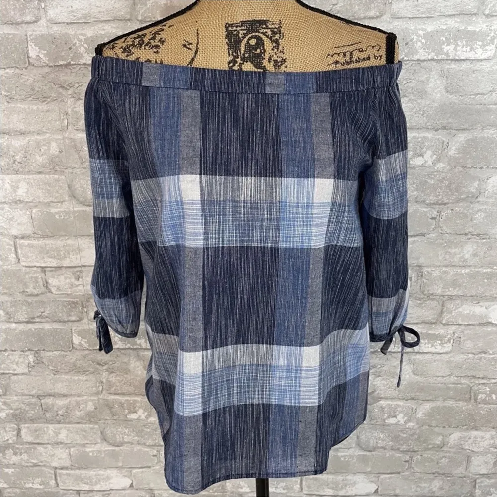 Greylin Plaid Off Should Top - Image 4