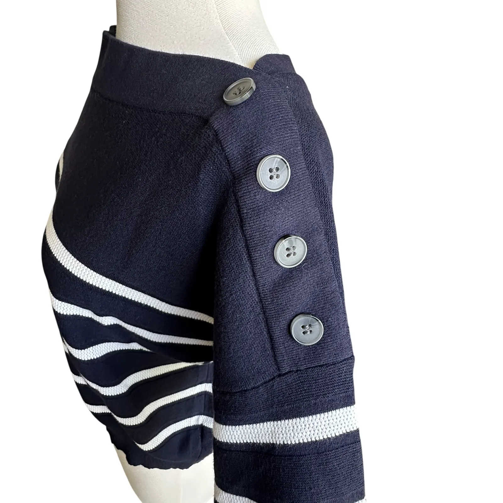Free Assembly Womans Sweater Navy/White Stripe M Button Shoulder Boat Neck Blue Size M - Image 12