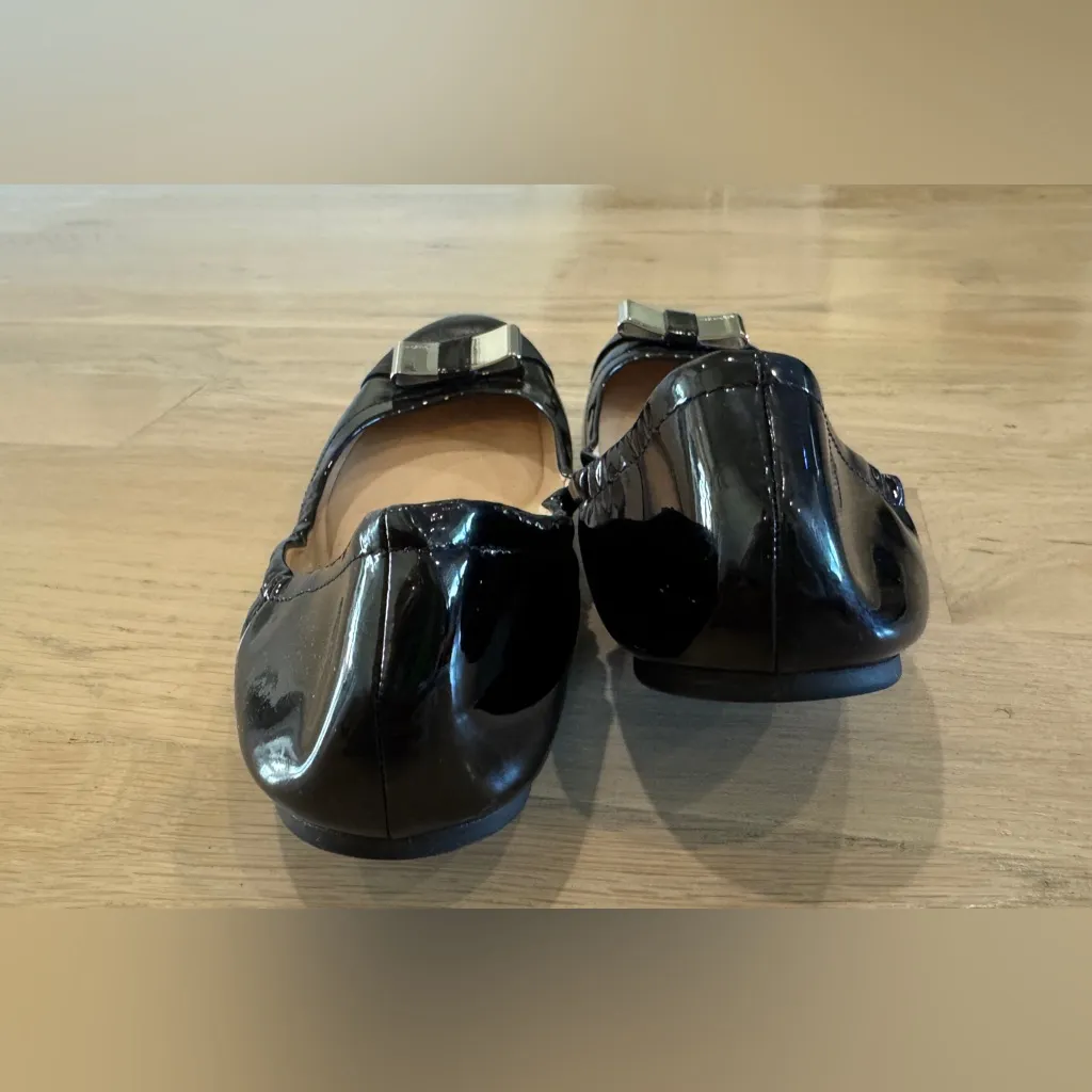 Coach 1941 black patent leather bow flats size 8 - Image 4