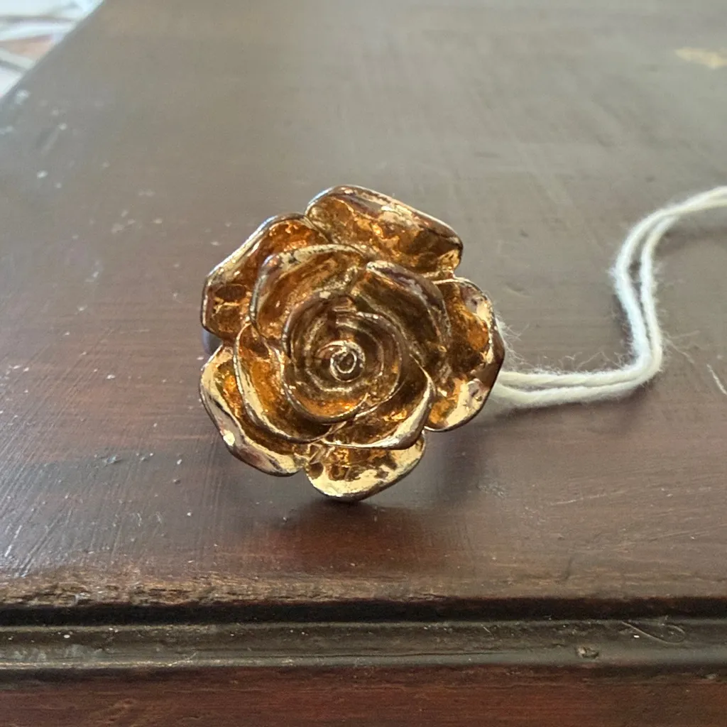Gold Rose Ring - Image 2
