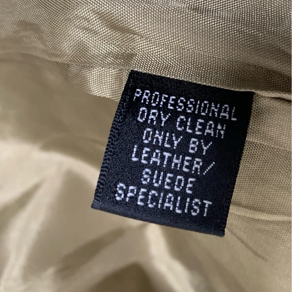 Company Ellen Tracy Olive Green Leather Jacket - Image 4