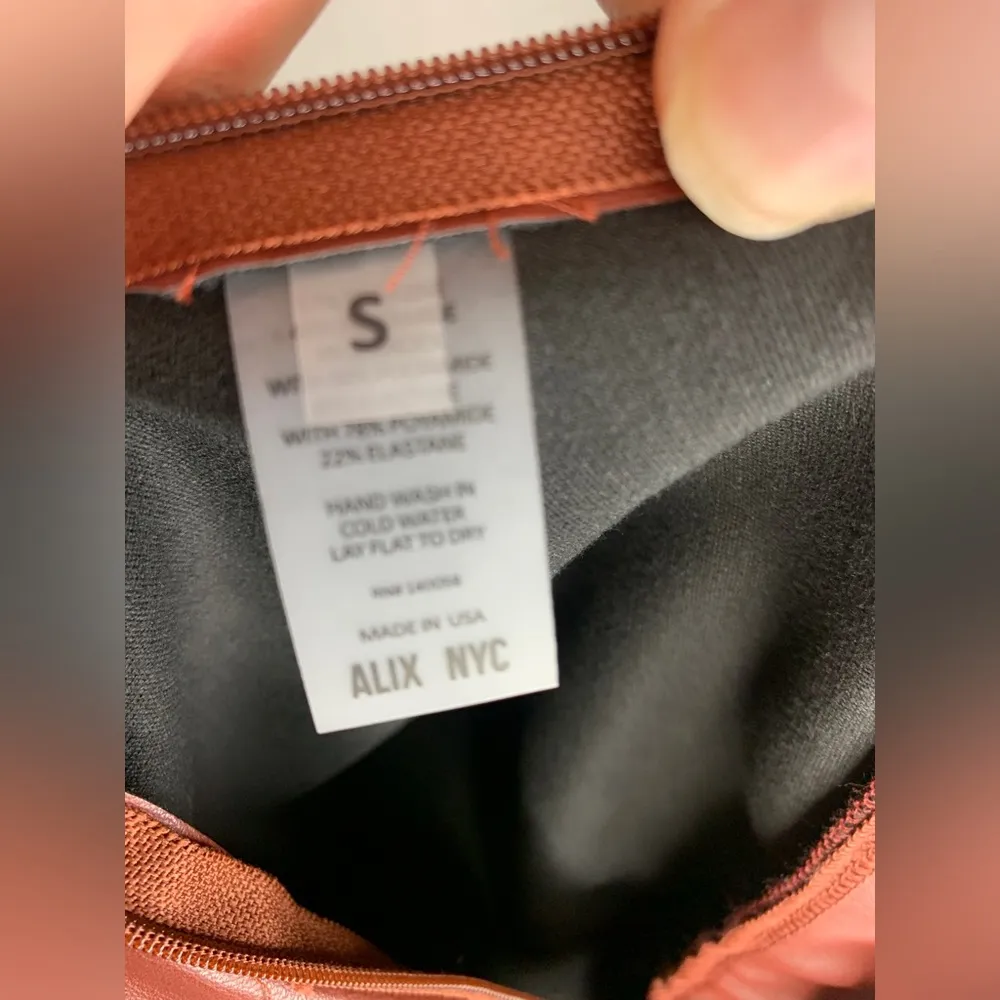 NWT ALIX NYC Carlisle Faux Leather Split Hem Pants Paprika Size S - Image 10
