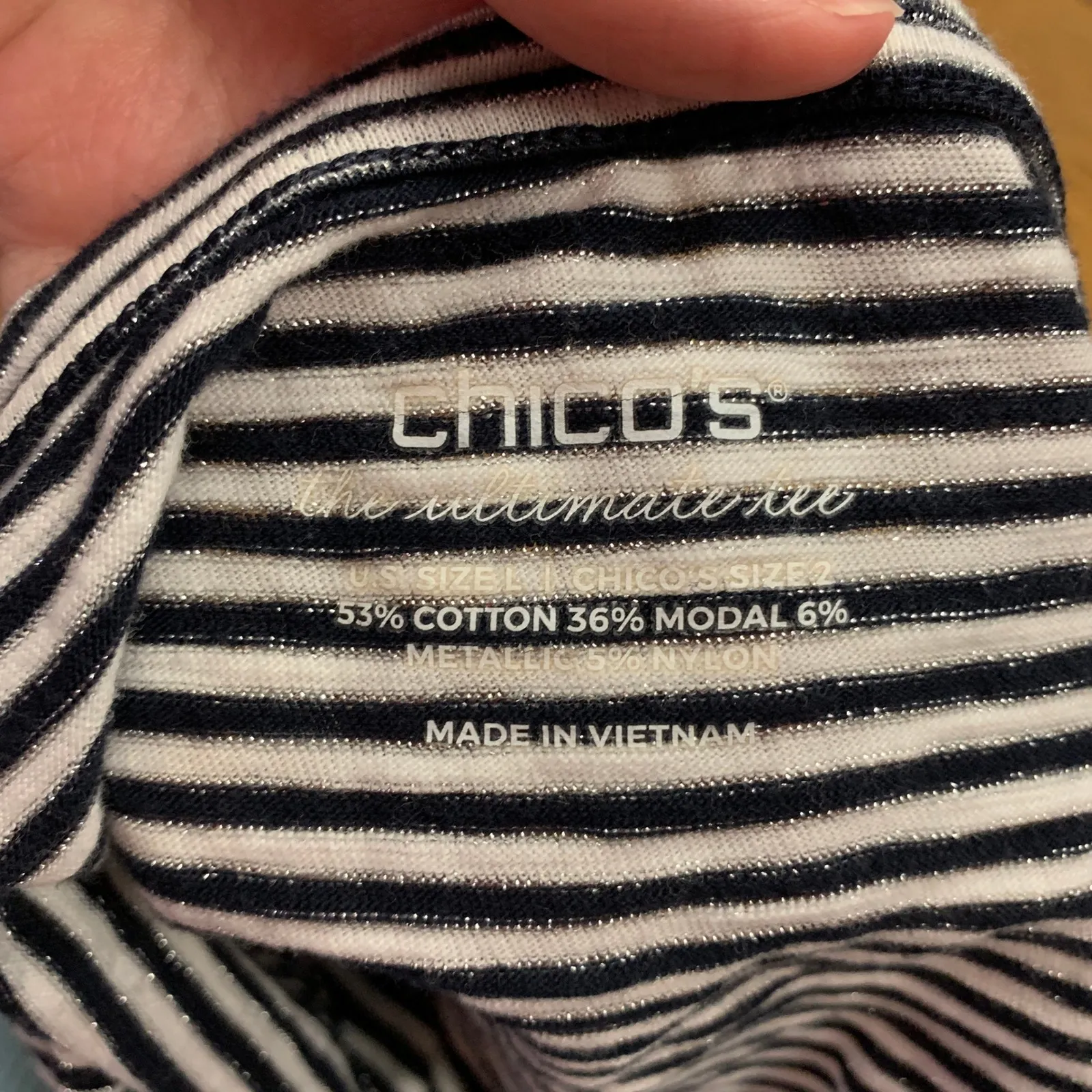 Chicos the ultimate tee Womens Striped Long Sleeve Shirt Top Metallic Size Large Black - Image 5