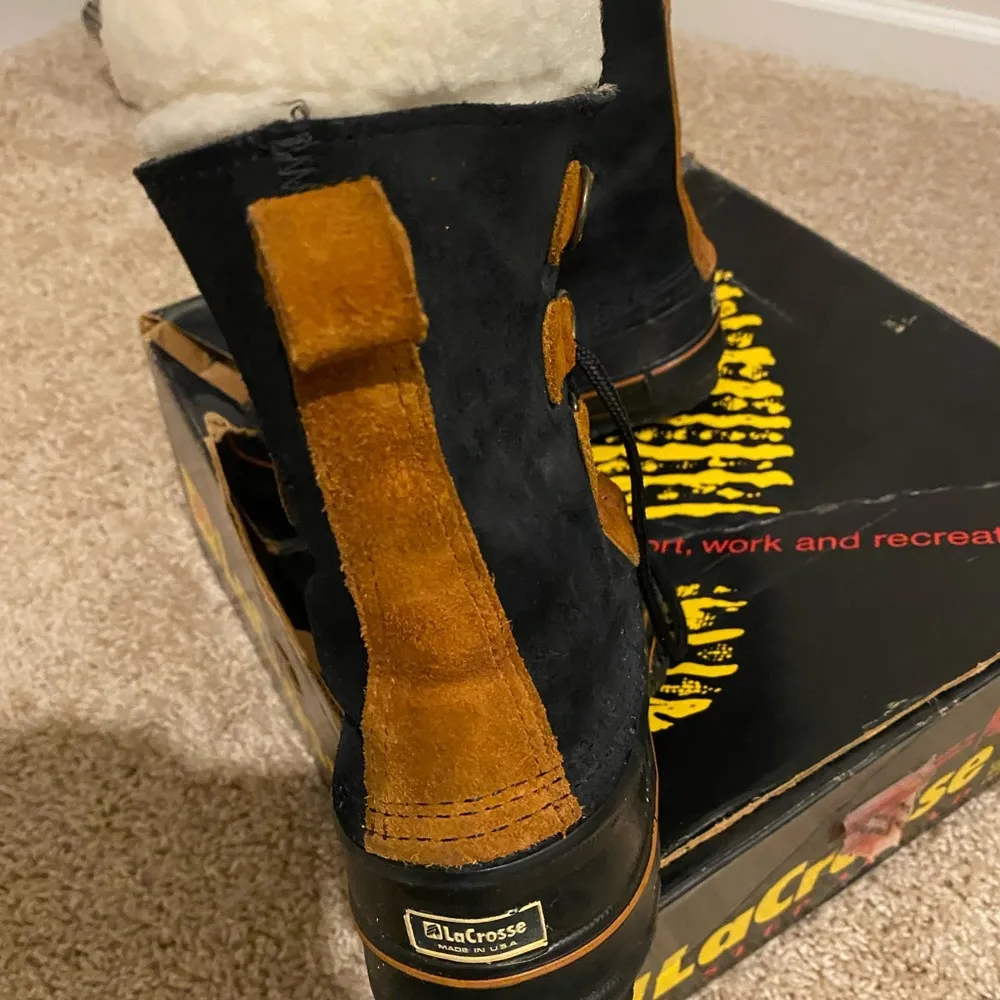 Aspen Footwear Boots Size 7, worn once or twice..Waterproof Black - Image 4