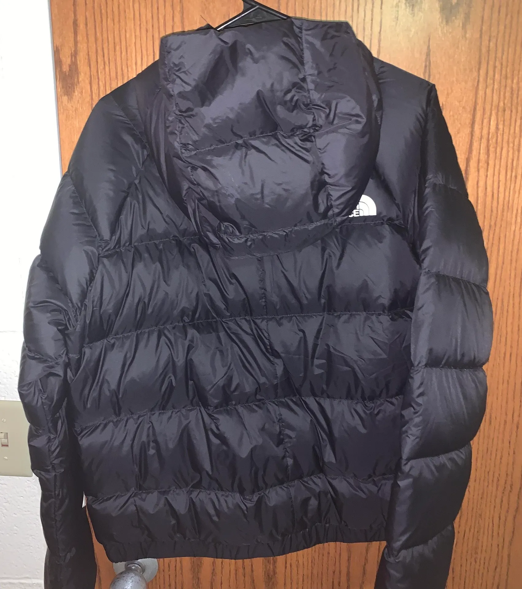 The North Face Puffer Jacket - Image 2