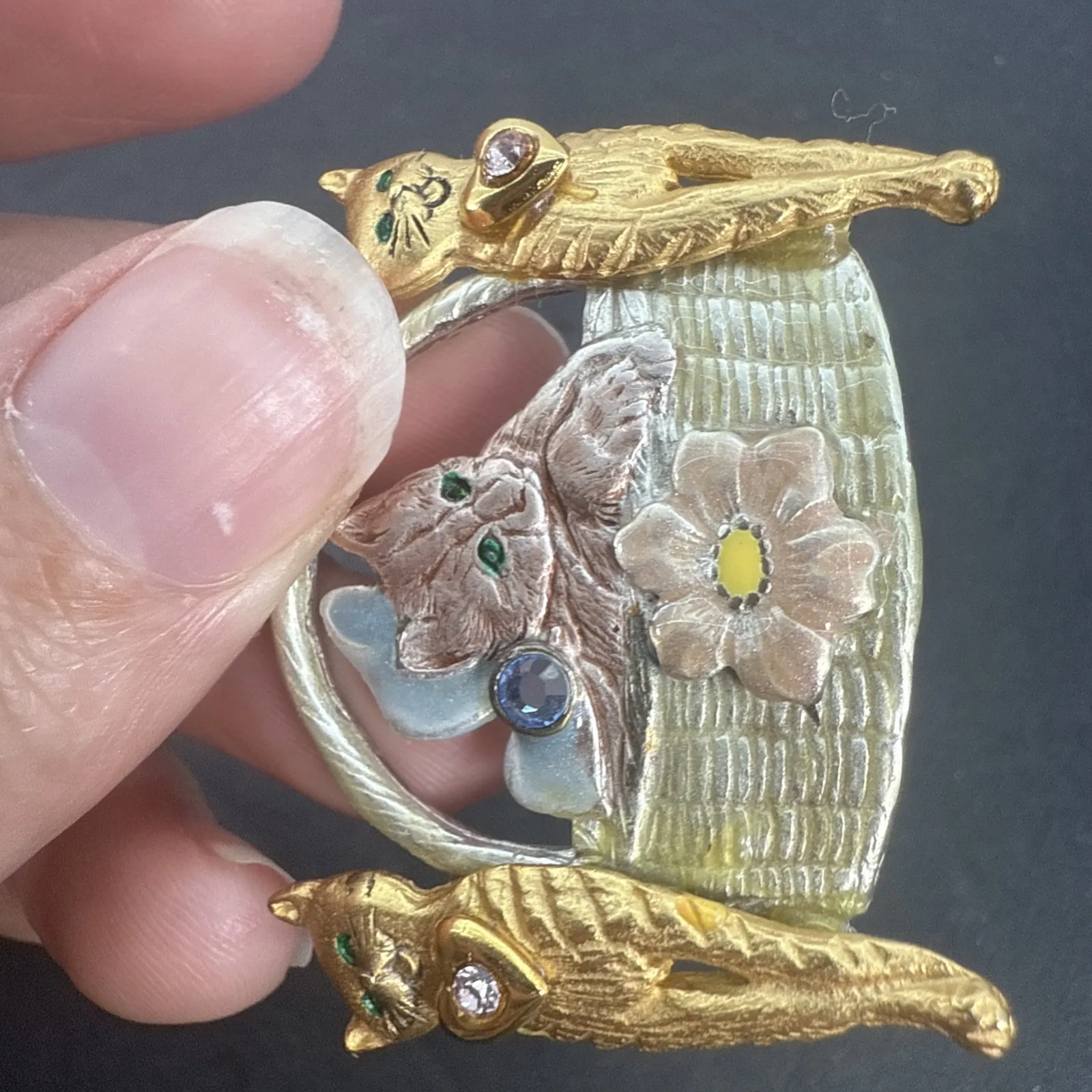 Kenneth Cole Enamel Rhinestone Cat, Kitten In Basket Brooch Pin, Signed - Image 12