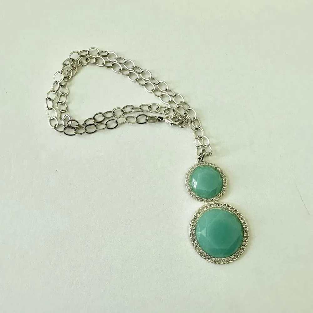Vintage Avon mint green pendant necklace - Image 2