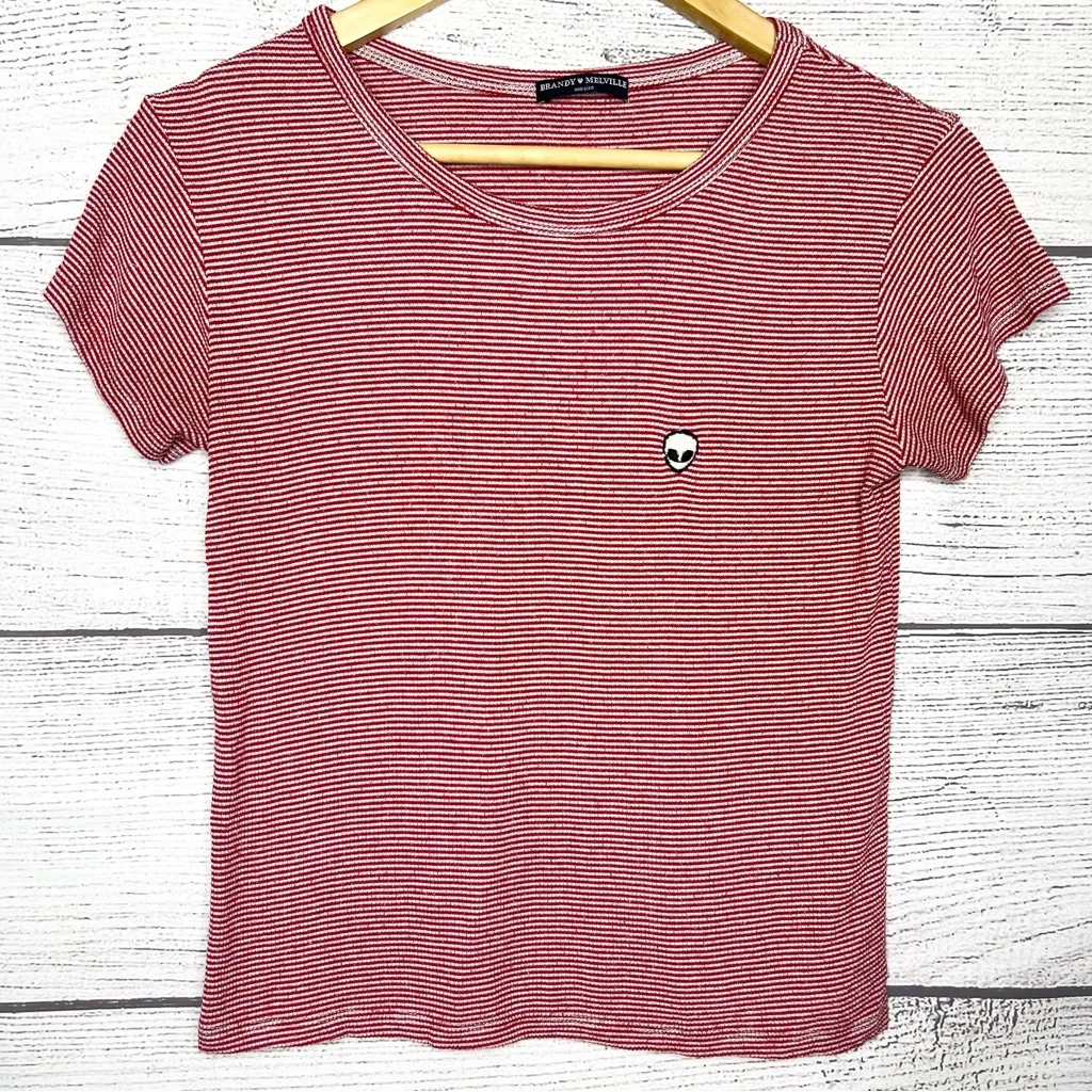 Brandy Melville Red & White Striped Alien Tee One Size Stretch Cropped Casual - Image 3