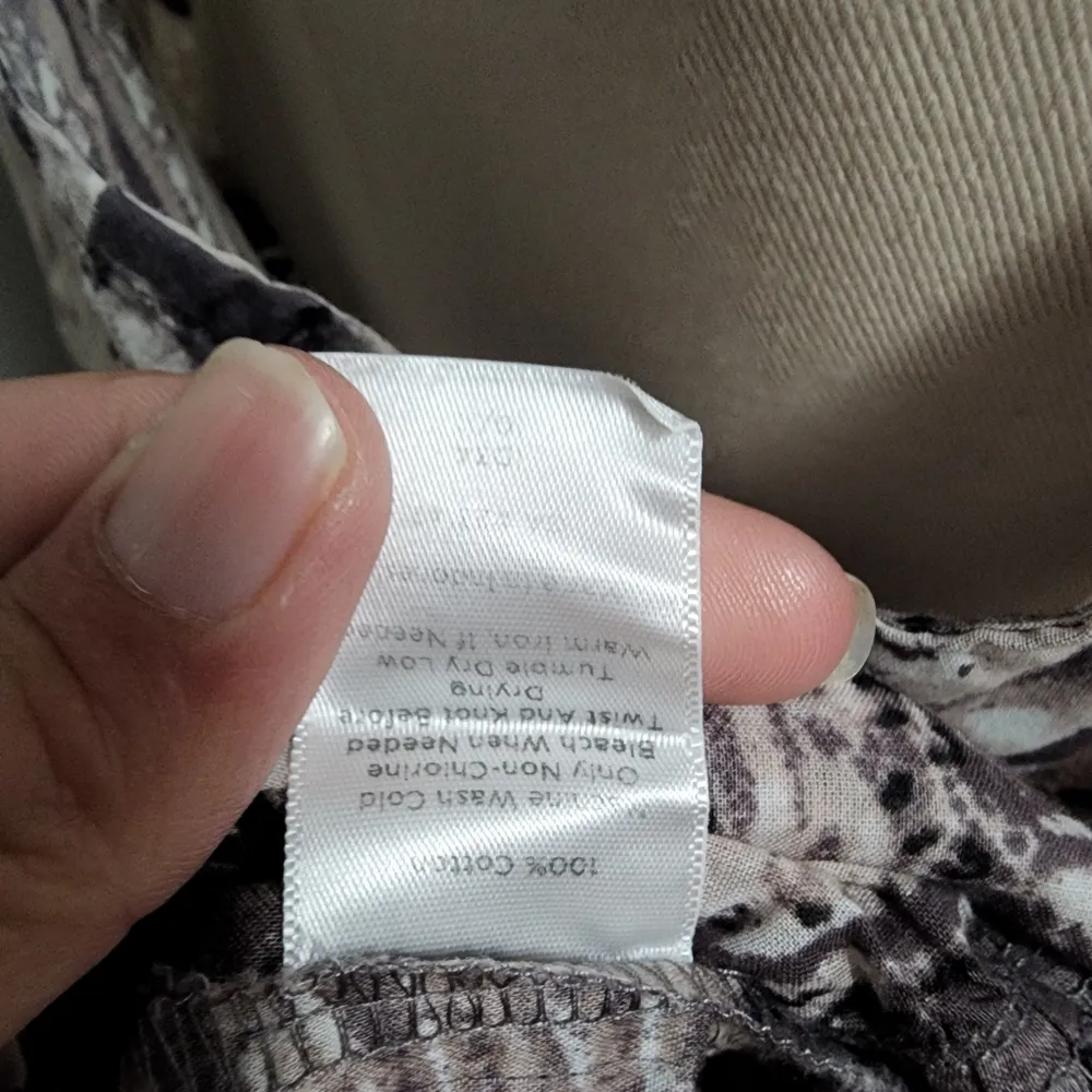 Talbots brown paisley sleeveless tiered ruffle hem blouse size mp - Image 7