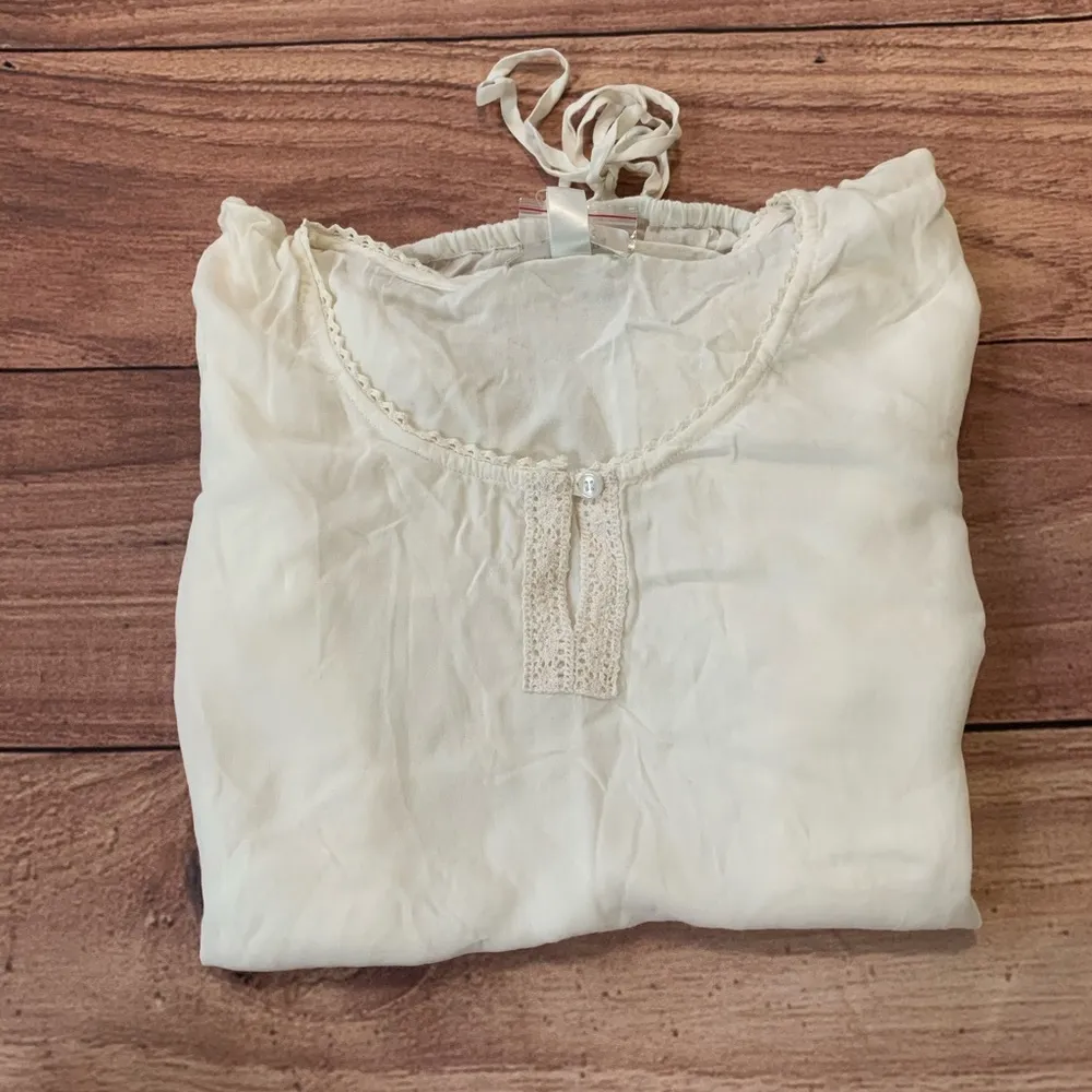 3/$22🌞 NWT White Dress Barn Blouse - Image 4