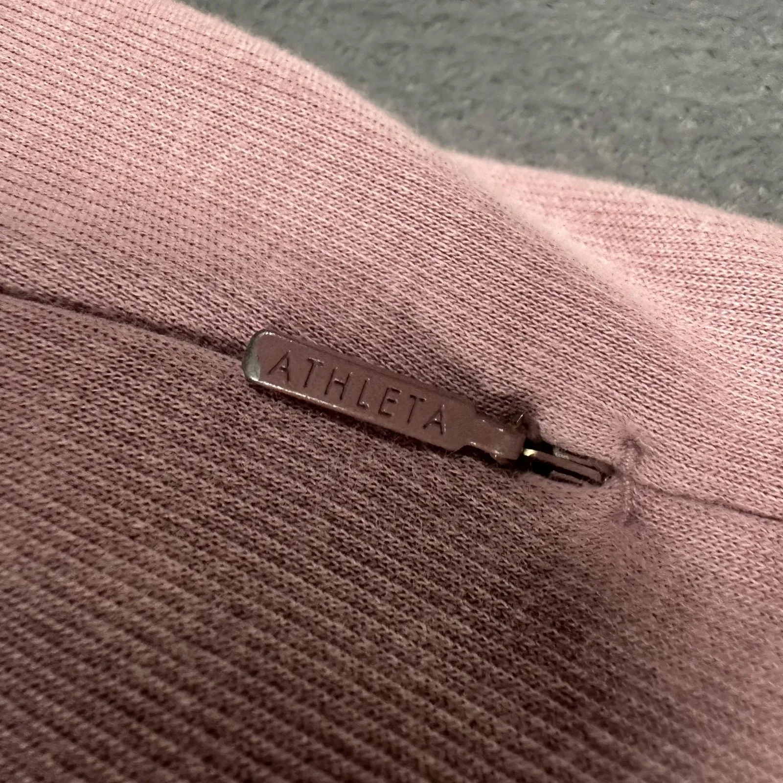 Athleta Cozy Karma Asym Pullover Sweatshirt Womens Medium Pink Wrap Fleece - Image 5