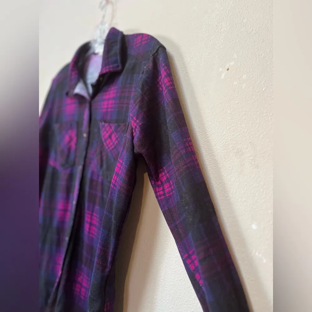 Grunge Plaid Flannel Shirt Purple Black Small Button Down - Image 4